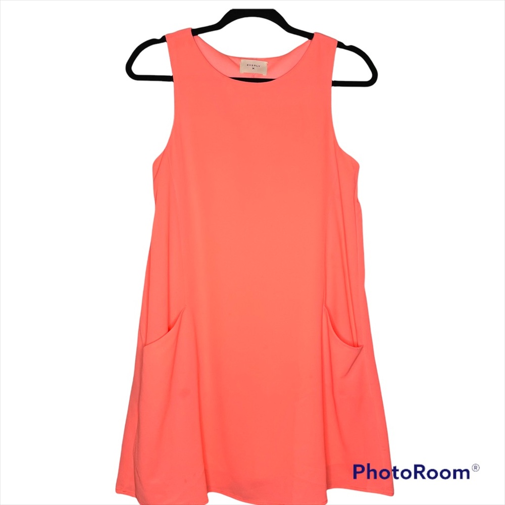 Everly Coral Shift Dress w/ Pockets S
